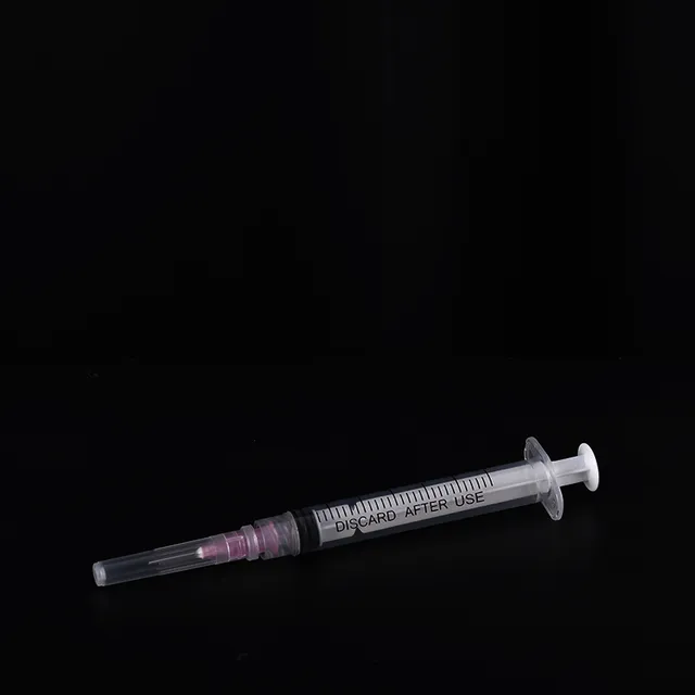 wotofo-eliquid-syringe-seringue-diy-1ml-blunt-tip image 1