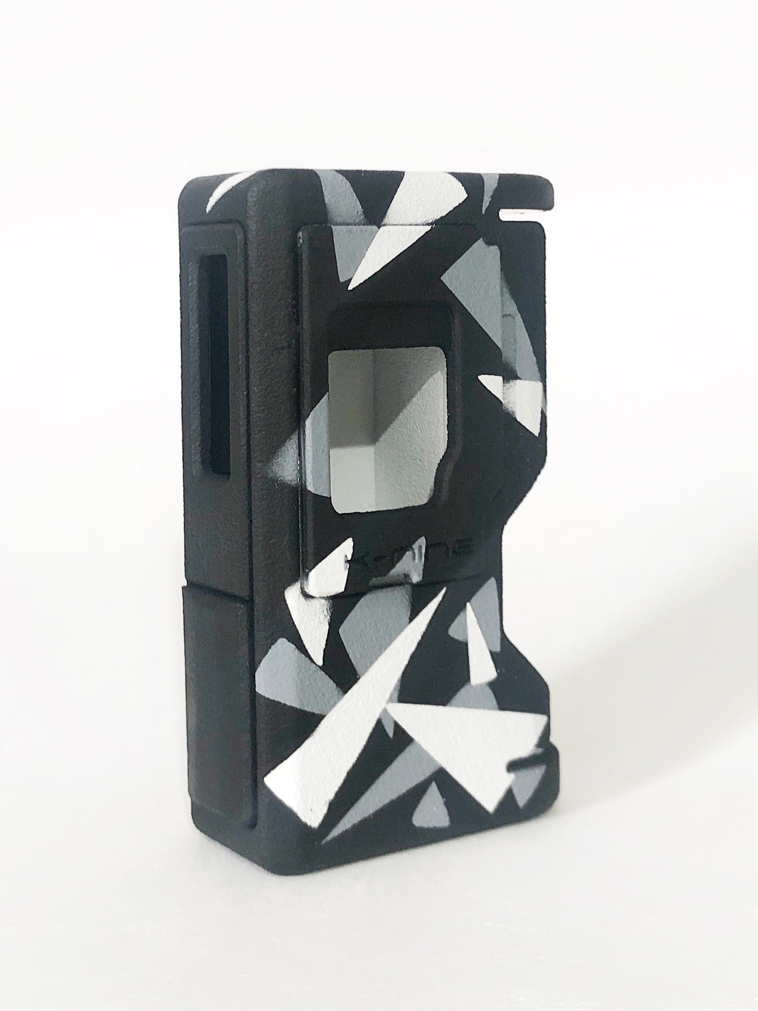 animodz-k-nine-60-c-box-aio-18650-graphic-cerakote image 1