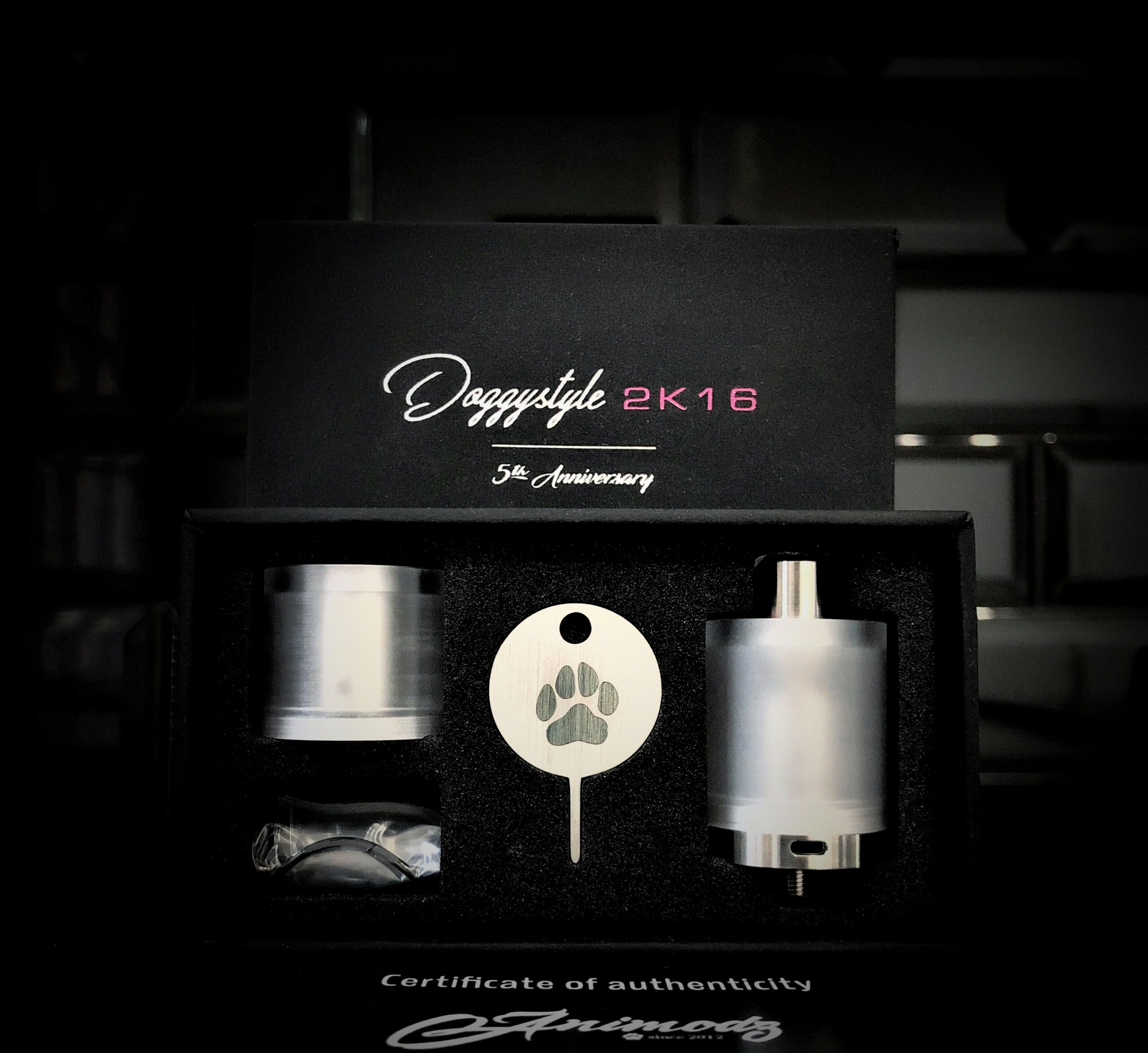 animodz-les-atoz-doggystyle-2k16-5th-anniversary-coffret-nano image 2