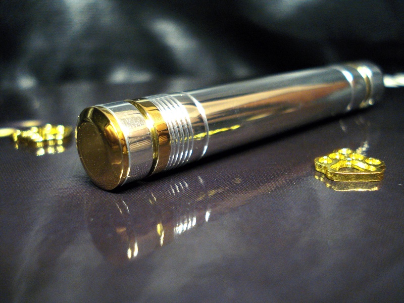 animodz-les-modz-slimdog-v3-mod-meca-plaqu-or image 1